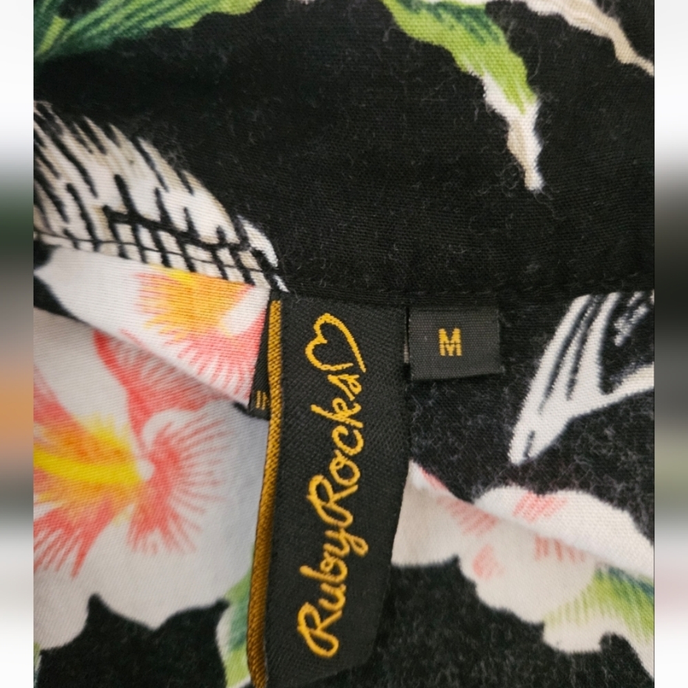Ruby Rocks Tropical Print Jumpsuit MEDIUM - Picture 6 of 6